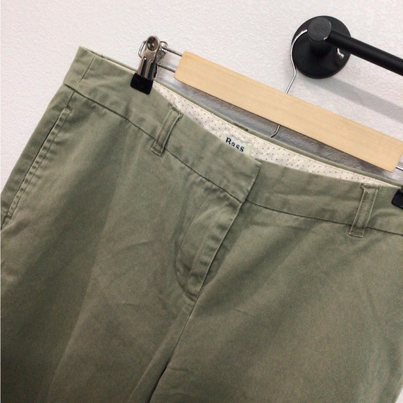 Bass Green Mid Rise Chino Pants - Picture 4 of 5